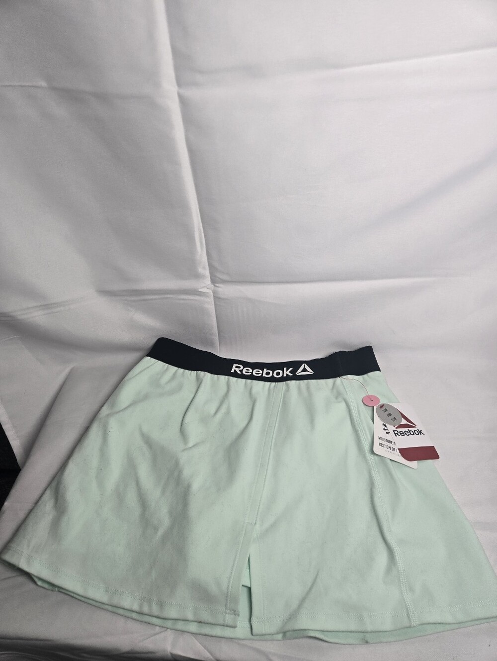 NWT Reebok "Slim Fit" Moisture Management Skort / Athletic Skirt